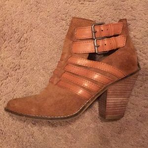 Dolce Vita Boot Size 7.5